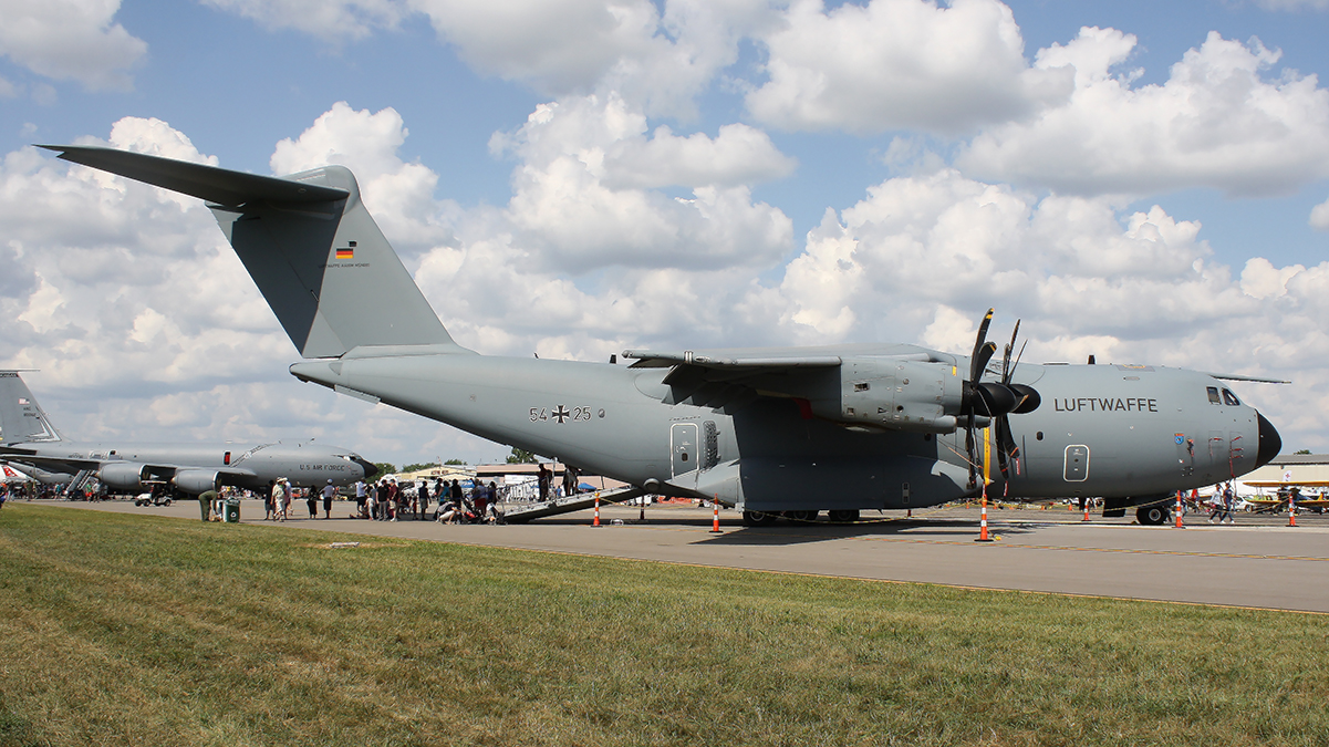 Full size: German Air Force (Luftwaffe) Airbus A400M 54+25 at Willow Run Airport